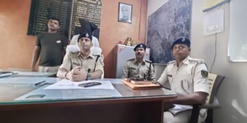 समस्तीपुर – डीएसपी के नेतृत्व में पुलिस ने मारपीट की घटना में मौत के मामले का खुलासा कर एक मुख्य आरोपी को किया गिरफ्तार