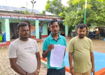 बार बालाओं के नाच के दौरान मारपीट के मामले में वार्ड पार्षद पति और उसके भाइयों पर मामला दर्ज ।